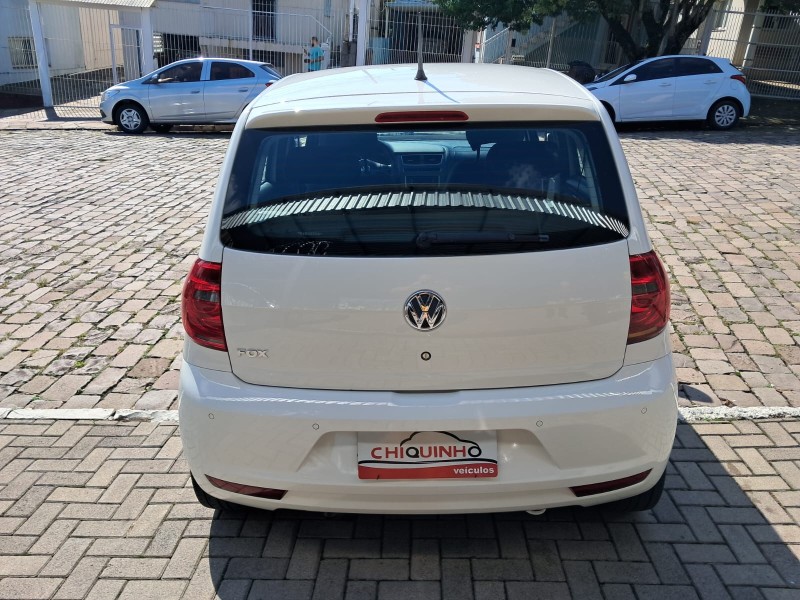 FOX 1.0 MI 8V FLEX 4P MANUAL - 2014 - CAXIAS DO SUL