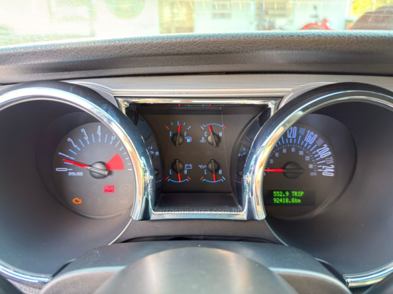 MUSTANG 4.6 GT PREMIUM COUPÉ V8 24V GASOLINA 2P MANUAL - 2007 - CANELA