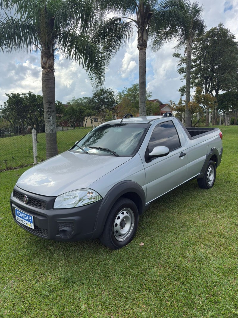 strada 1.4 mpi working cs 8v flex 2p manual 2014 farroupilha