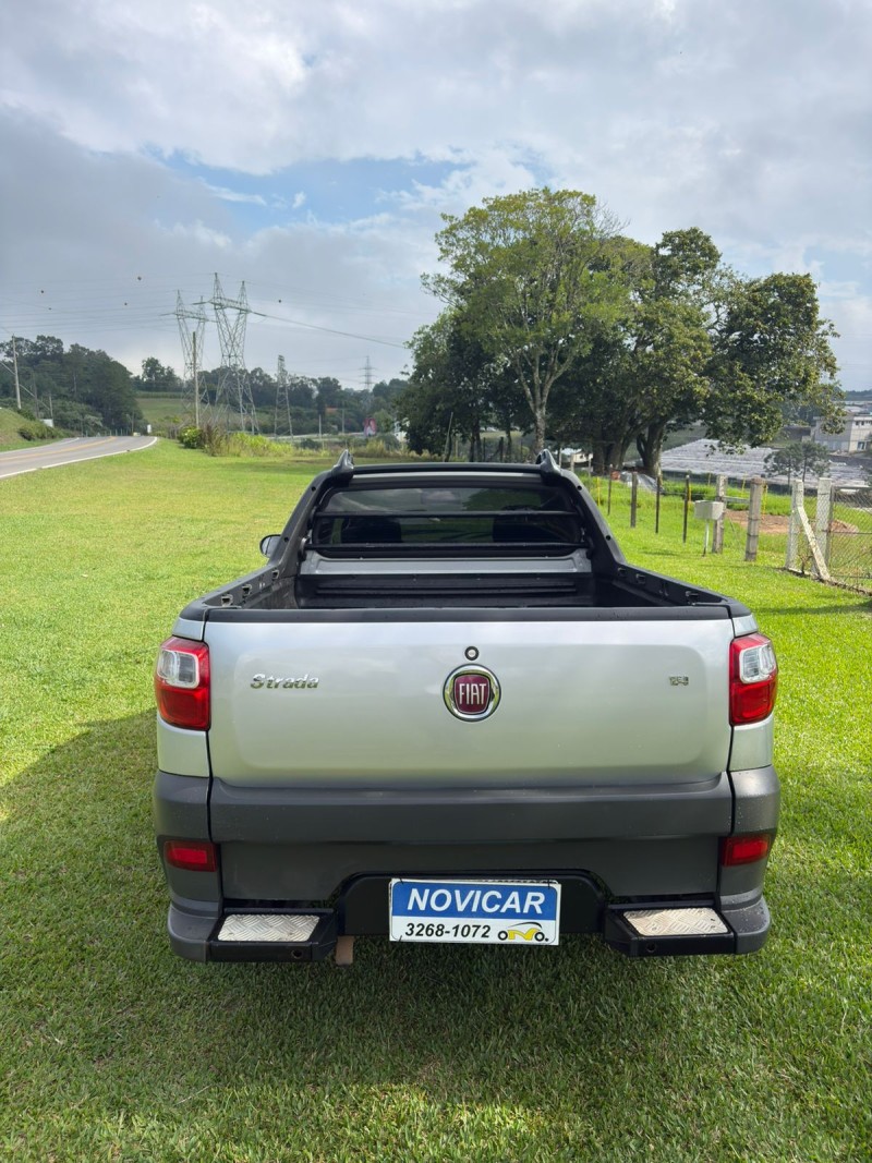 STRADA 1.4 MPI WORKING CS 8V FLEX 2P MANUAL - 2014 - FARROUPILHA