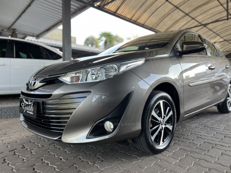 YARIS 1.5 XS SEDAN 16V FLEX 4P AUTOMÁTICO - 2019 - BOM PRINCíPIO