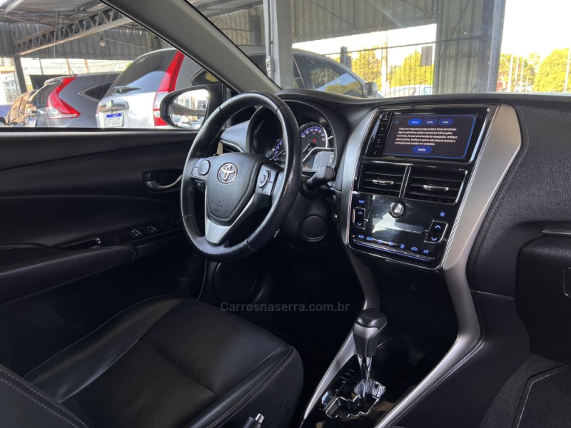 YARIS 1.5 XS SEDAN 16V FLEX 4P AUTOMÁTICO - 2019 - BOM PRINCíPIO