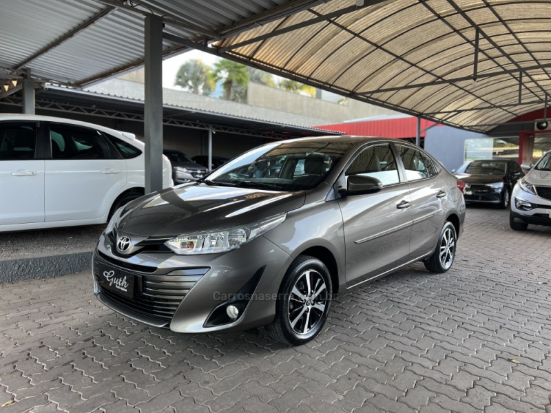 YARIS 1.5 XS SEDAN 16V FLEX 4P AUTOMÁTICO