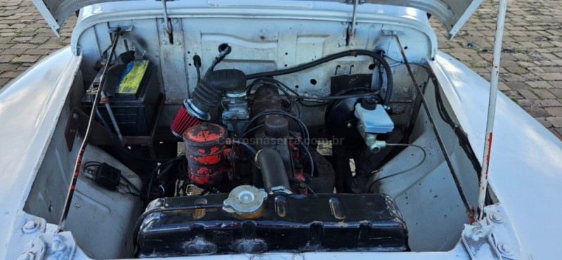 F-75 2.3 4X4 PICK-UP MANUAL - 1961 - GUAPORé