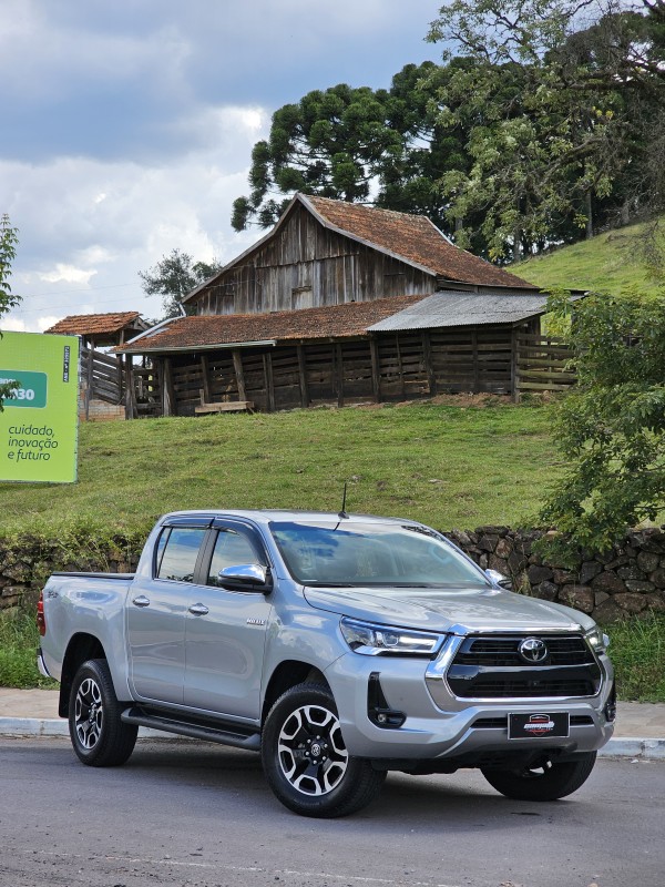 HILUX 2.8 SRX 4X4 CD 16V DIESEL 4P AUTOMÁTICO - 2023 - ANTôNIO PRADO