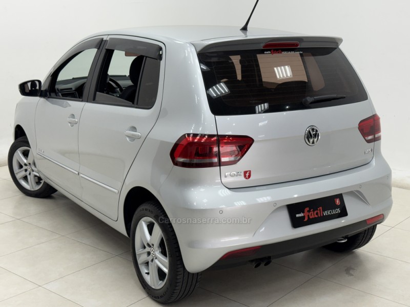 FOX 1.6 MSI HIGHLINE 16V FLEX 4P MANUAL - 2015 - SANTA CRUZ DO SUL