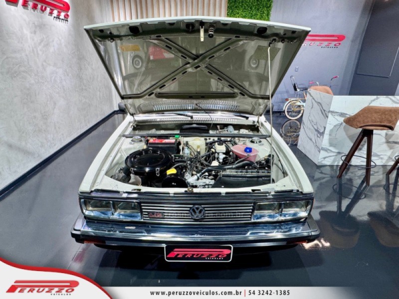 PASSAT 1.6 LS VILLAGE 8V GASOLINA 2P MANUAL - 1984 - NOVA PRATA