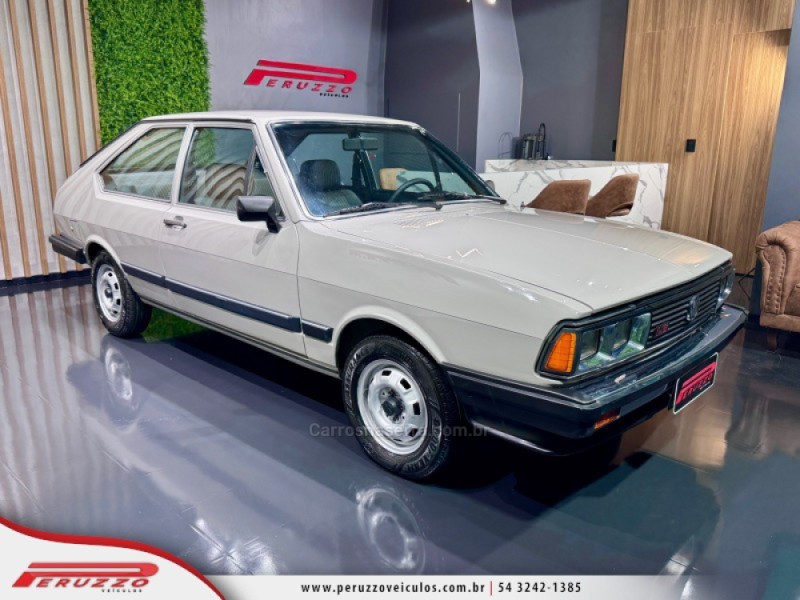 PASSAT 1.6 LS VILLAGE 8V GASOLINA 2P MANUAL - 1984 - NOVA PRATA