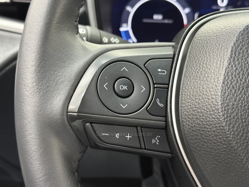 COROLLA 2.0 CROSS XRE 16V FLEX 4P AUTOMÁTICO - 2025 - SANTA CRUZ DO SUL