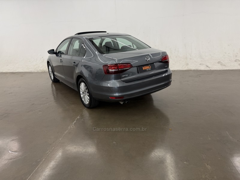 JETTA 1.4 16V TSI COMFORTLINE GASOLINA 4P TIPTRONIC - 2017 - CAXIAS DO SUL