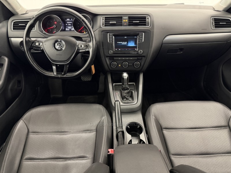 JETTA 1.4 16V TSI COMFORTLINE GASOLINA 4P TIPTRONIC - 2017 - CAXIAS DO SUL