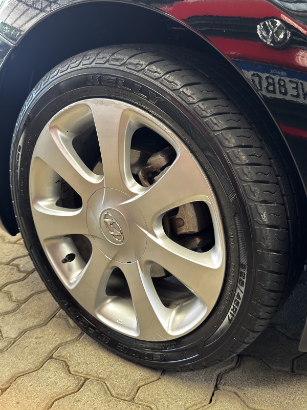 ELANTRA 1.8 GLS 16V GASOLINA 4P AUTOMÁTICO - 2012 - CAXIAS DO SUL