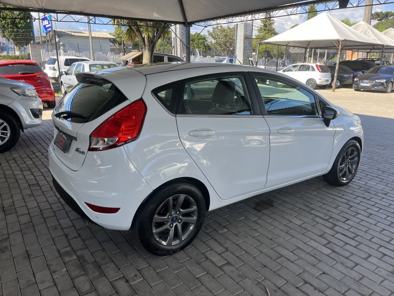 FIESTA 1.6 TITANIUM HATCH 16V FLEX 4P AUTOMÁTICO - 2015 - CAXIAS DO SUL