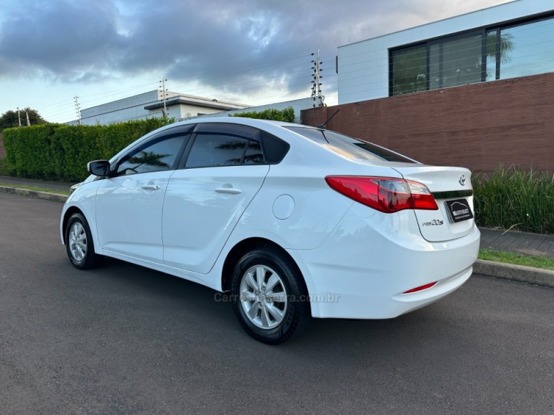 HB20S 1.6 COMFORT PLUS 16V FLEX 4P MANUAL - 2015 - SãO LEOPOLDO
