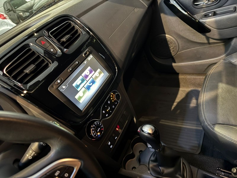 SANDERO 1.6 STEPWAY 16V FLEX 4P AUTOMÁTICO - 2024 - ANTôNIO PRADO