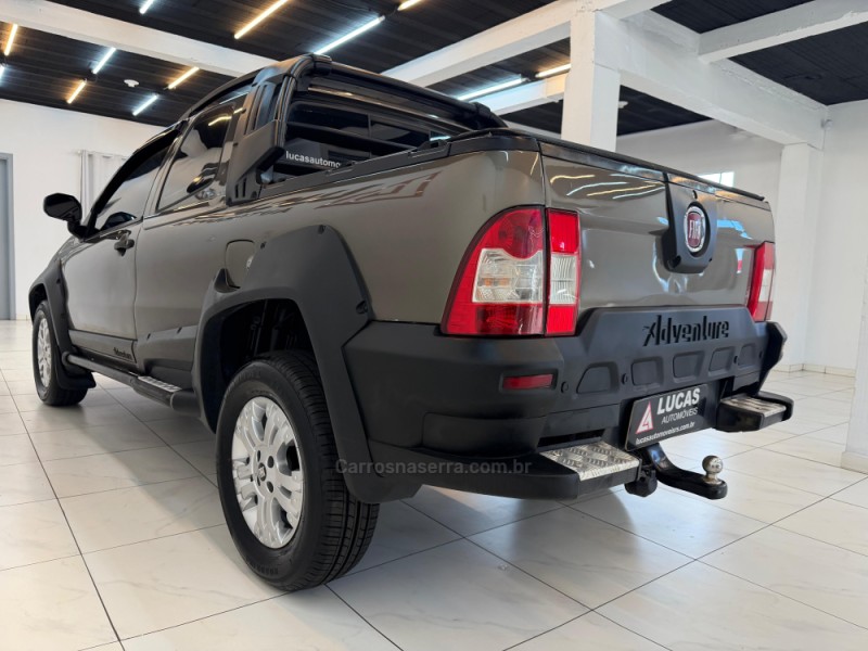 STRADA 1.8 MPI ADVENTURE LOCKER CD 16V FLEX 2P MANUAL - 2010 - BOM RETIRO DO SUL