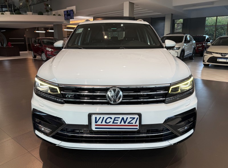 TIGUAN 2.0 ALLSPACE R-LINE 350 TSI 4X4 GASOLINA 4P - 2018 - FARROUPILHA