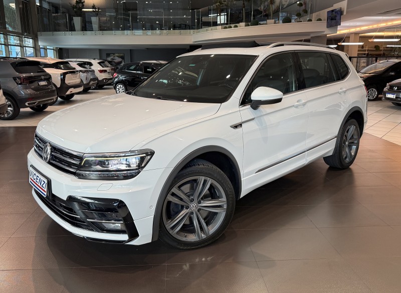 TIGUAN 2.0 ALLSPACE R-LINE 350 TSI 4X4 GASOLINA 4P - 2018 - FARROUPILHA