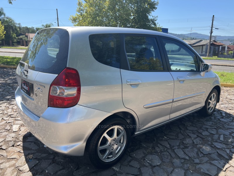 FIT 1.5 EX 16V GASOLINA 4P AUTOMÁTICO - 2007 - DOIS IRMãOS