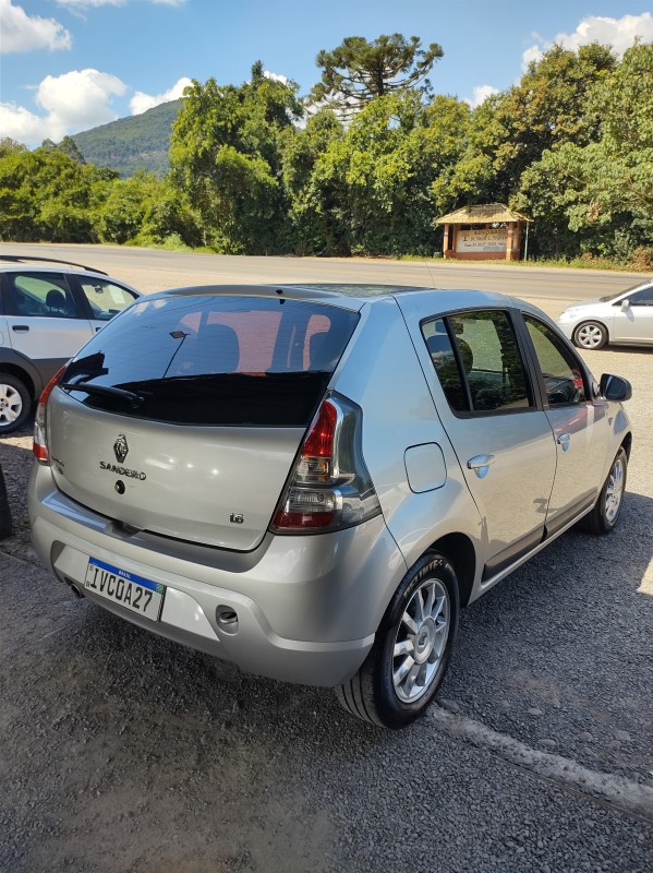 SANDERO 1.6 PRIVILÉGE 8V HI-FLEX 4P MANUAL - 2014 - VALE REAL