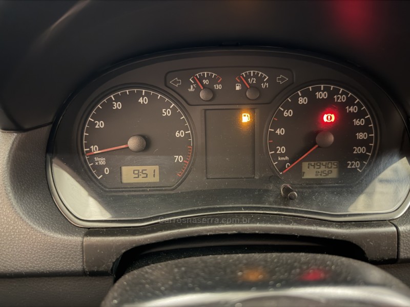 POLO 1.6 MI 8V E-FLEX 4P MANUAL - 2004 - CAXIAS DO SUL