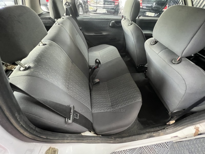 CORSA 1.6 MPFI WIND 8V GASOLINA 4P MANUAL - 2001 - CAXIAS DO SUL