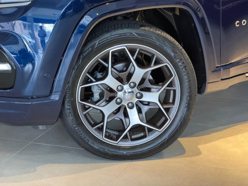 COMMANDER 1.3 OVERLAND T270 16V 4X2 TURBO FLEX 4P AUTOMÁTICO - 2022 - CAXIAS DO SUL