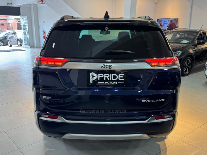 COMMANDER 1.3 OVERLAND T270 16V 4X2 TURBO FLEX 4P AUTOMÁTICO - 2022 - CAXIAS DO SUL