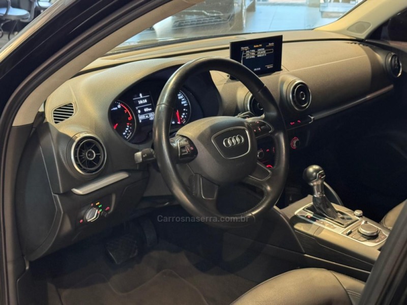 A3 1.4 TFSI SEDAN ATTRACTION 16V GASOLINA 4P S-TRONIC - 2016 - CAXIAS DO SUL