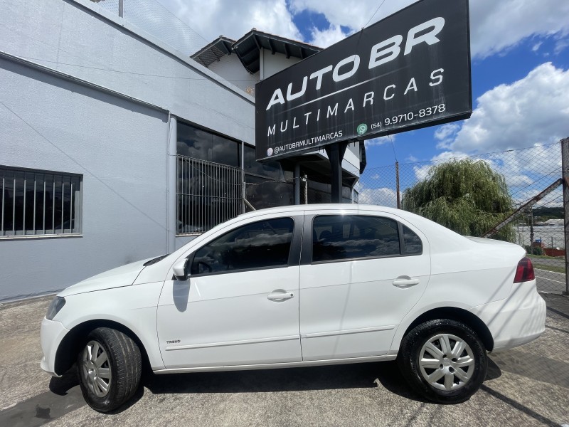 VOYAGE 1.0 MI TRENDLINE 8V FLEX 4P MANUAL - 2013 - CAXIAS DO SUL