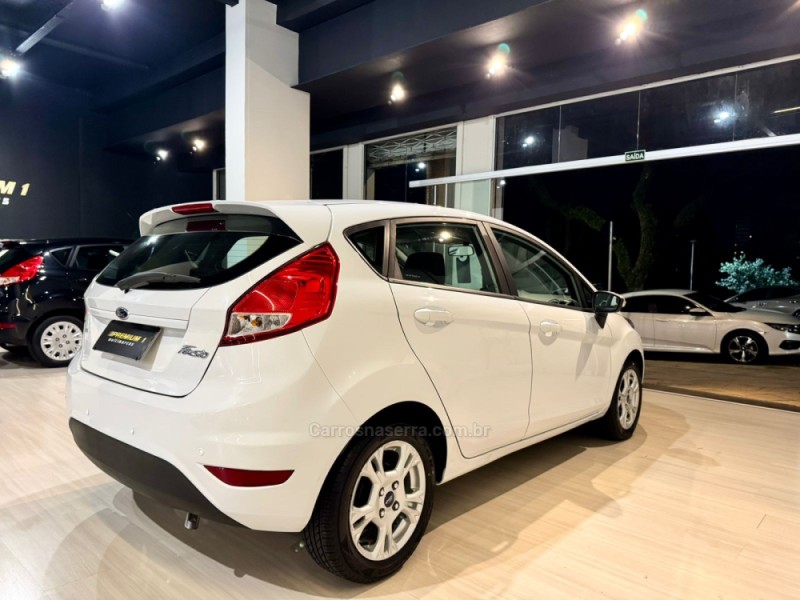 FIESTA 1.6 SE HATCH PLUS 16V FLEX 4P MANUAL - 2015 - BENTO GONçALVES