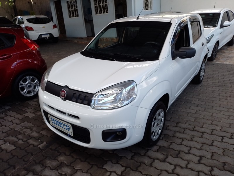 UNO 1.0 EVO ATTRACTIVE 8V FLEX 4P MANUAL - 2016 - CAXIAS DO SUL