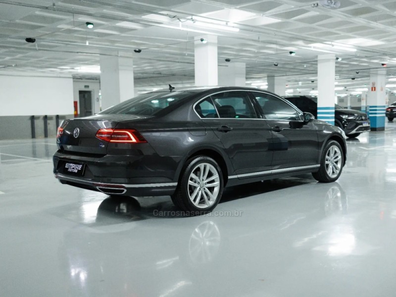 PASSAT 2.0 TSI HIGLHINE GASOLINA 4P AUTOMATIZADO - 2018 - PORTO ALEGRE