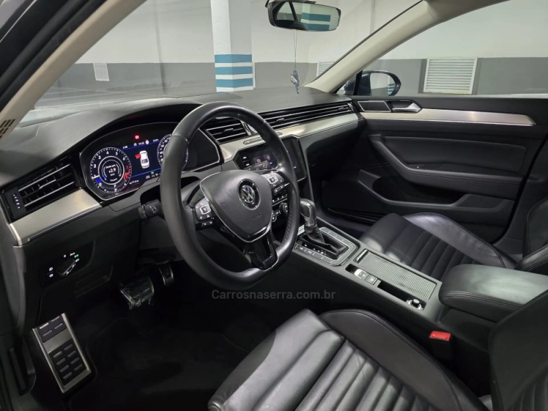 PASSAT 2.0 TSI HIGLHINE GASOLINA 4P AUTOMATIZADO - 2018 - PORTO ALEGRE