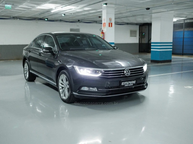 PASSAT 2.0 TSI HIGLHINE GASOLINA 4P AUTOMATIZADO - 2018 - PORTO ALEGRE