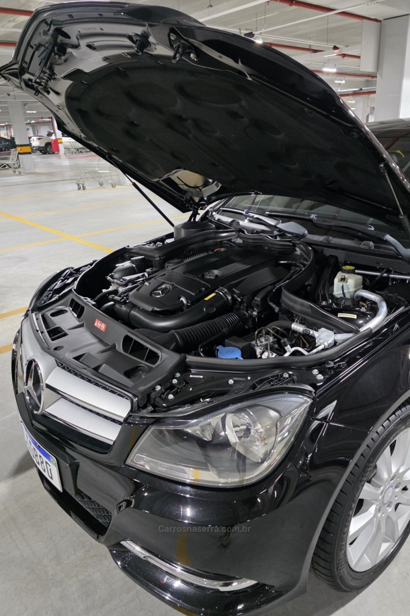 C 180 1.8 CGI COUPÉ TURBO 16V GASOLINA 2P AUTOMÁTICO - 2012 - CAXIAS DO SUL