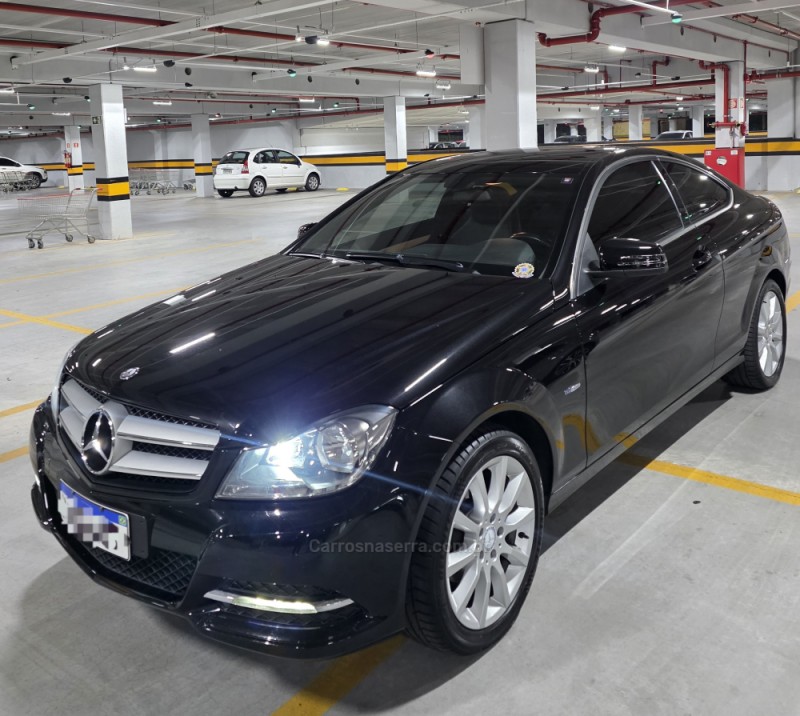 C 180 1.8 CGI COUPÉ TURBO 16V GASOLINA 2P AUTOMÁTICO - 2012 - CAXIAS DO SUL