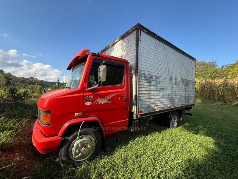 710 (DIESEL)  - 2010 - FARROUPILHA