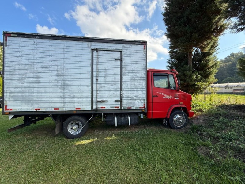 710 (DIESEL)  - 2010 - FARROUPILHA