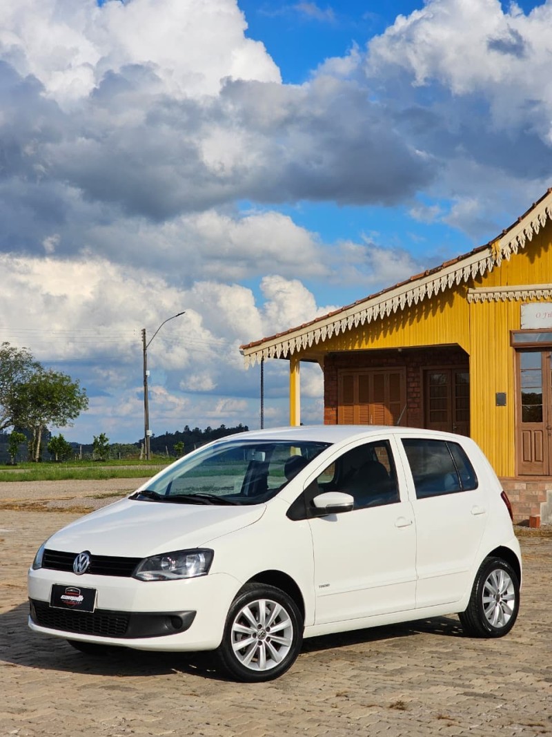 FOX 1.0 MI 8V FLEX 4P MANUAL - 2012 - ANTôNIO PRADO