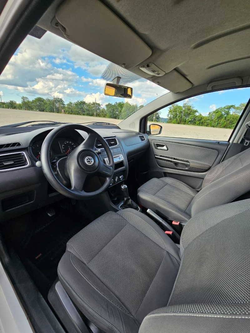 FOX 1.0 MI 8V FLEX 4P MANUAL - 2012 - ANTôNIO PRADO