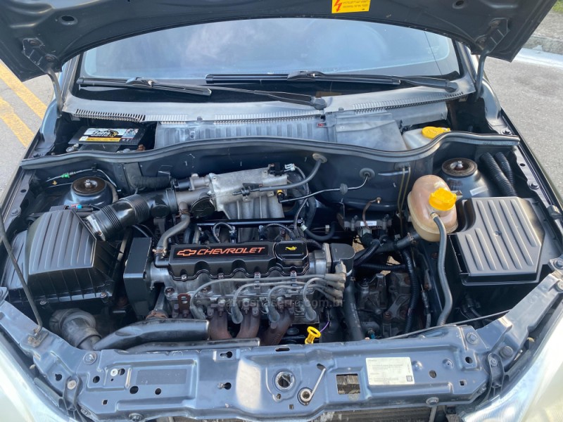 CORSA 1.0 MPFI JOY 8V GASOLINA 4P MANUAL - 2005 - CAXIAS DO SUL