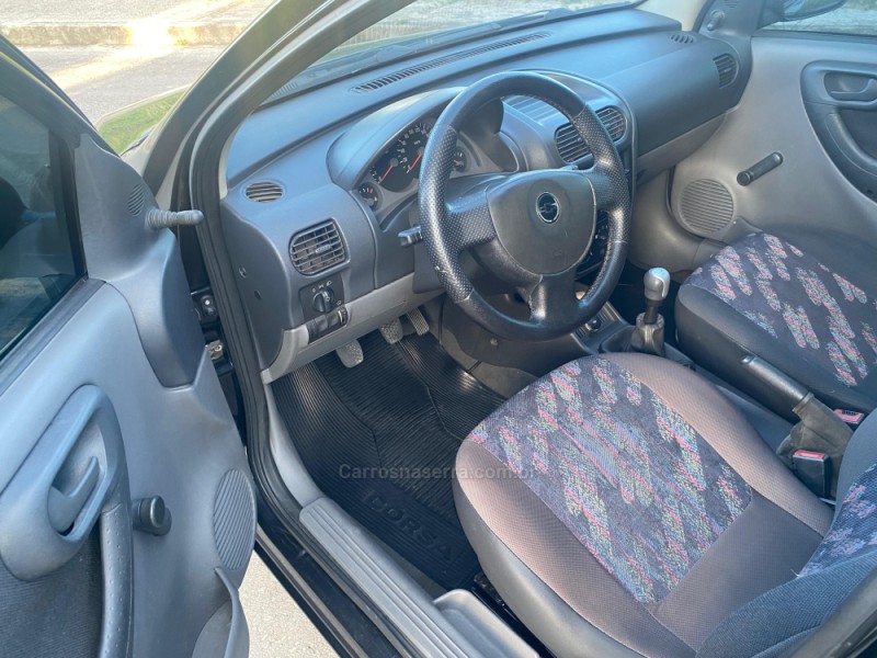 CORSA 1.0 MPFI JOY 8V GASOLINA 4P MANUAL - 2005 - CAXIAS DO SUL