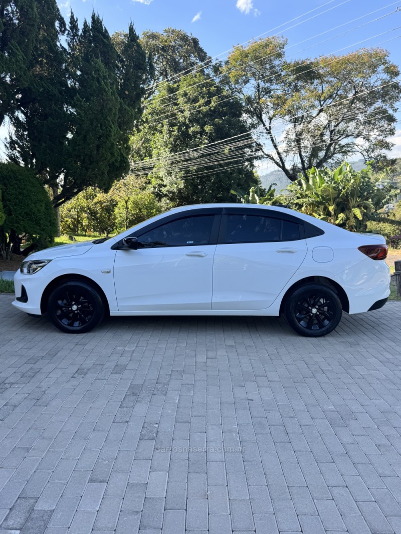 ONIX 1.0 LT 12V TURBO FLEX 4P MANUAL - 2020 - ENCANTADO