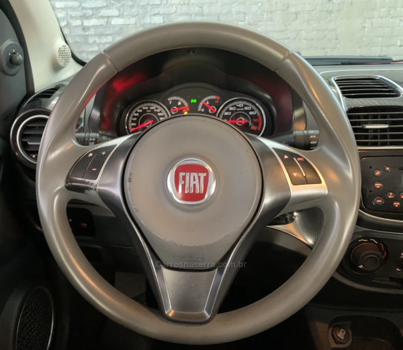 GRAND SIENA 1.4 MPI ATTRACTIVE 8V FLEX 4P MANUAL - 2014 - CAXIAS DO SUL