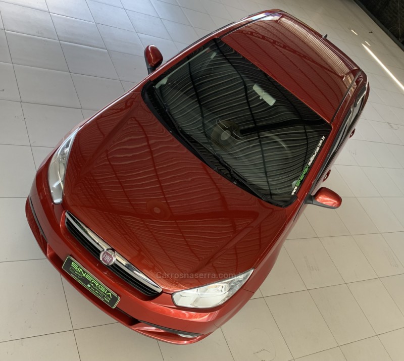 GRAND SIENA 1.4 MPI ATTRACTIVE 8V FLEX 4P MANUAL - 2014 - CAXIAS DO SUL