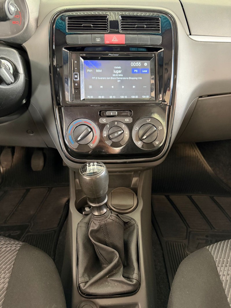 PUNTO 1.4 ATTRACTIVE ITALIA 8V FLEX 4P MANUAL - 2012 - CAXIAS DO SUL