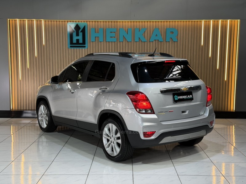 TRACKER 1.4 16V TURBO FLEX LTZ AUTOMÁTICO - 2017 - CAMPO BOM