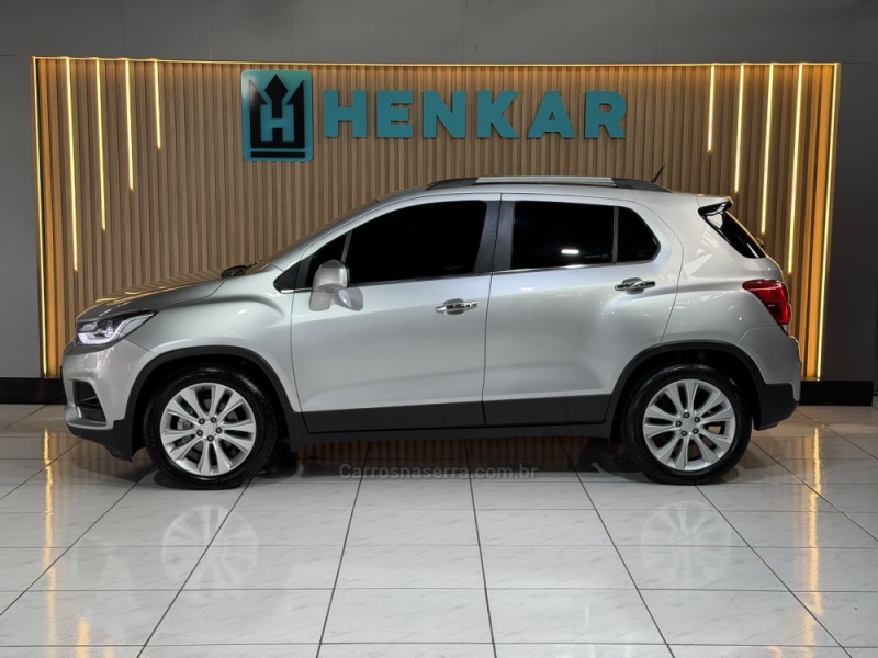 TRACKER 1.4 16V TURBO FLEX LTZ AUTOMÁTICO - 2017 - CAMPO BOM