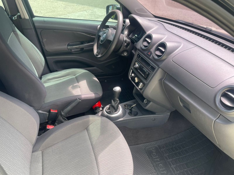 GOL 1.0 MI TRENDLINE 8V FLEX 4P MANUAL - 2013 - CAXIAS DO SUL